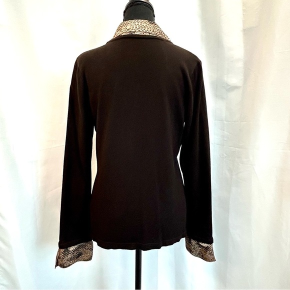 DENVER Hayes Dark chocolate brown knit sweater snake print collar/cuff Sz L - Picture 6 of 13